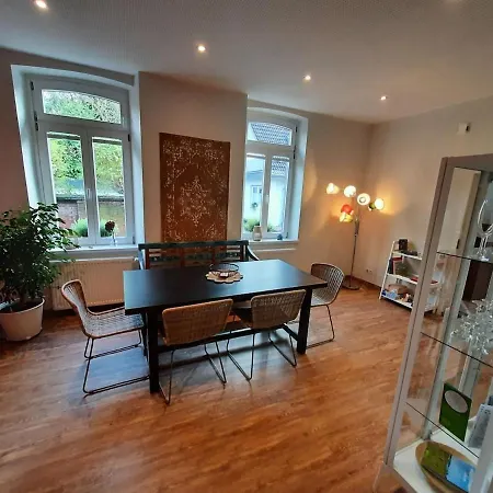 Diana's Stube Apartment *